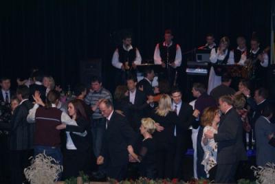 KMEČKI PLES - Bauernball