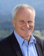 “Varčevalni paket dodatno ogroža eksistenco malih kmetov”